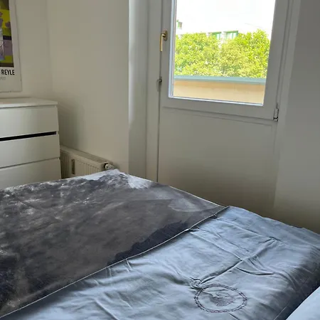 Sunny With 2 Bedrooms, Wifi, Terrace, Close To And Messe Appartamento *